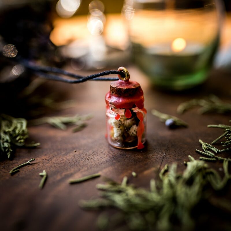 Pendant Magic Bottle "The Lover"