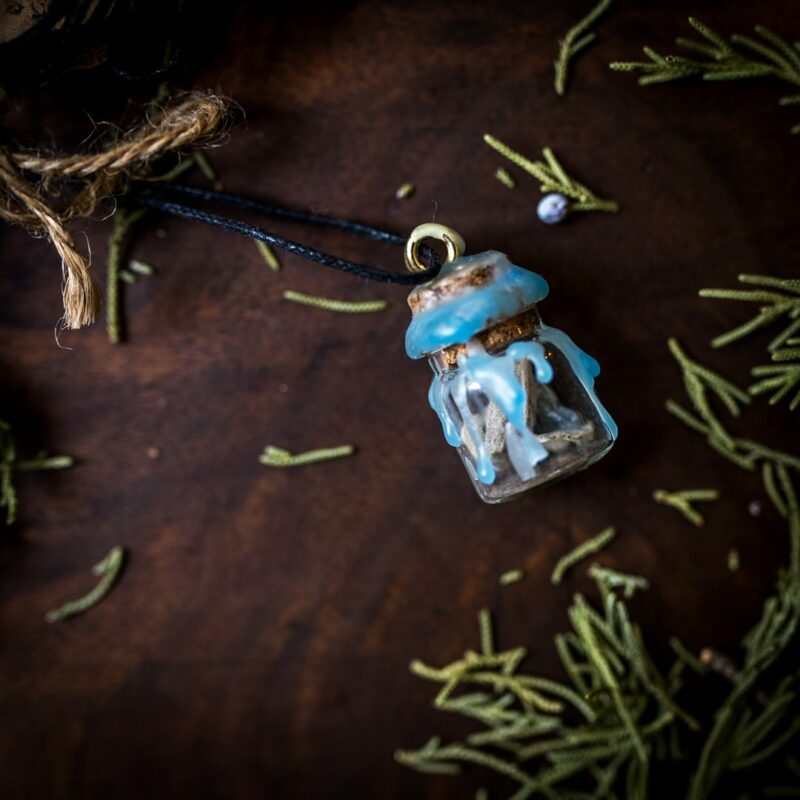 Pendentif Bouteille Magique « L’ouverture »