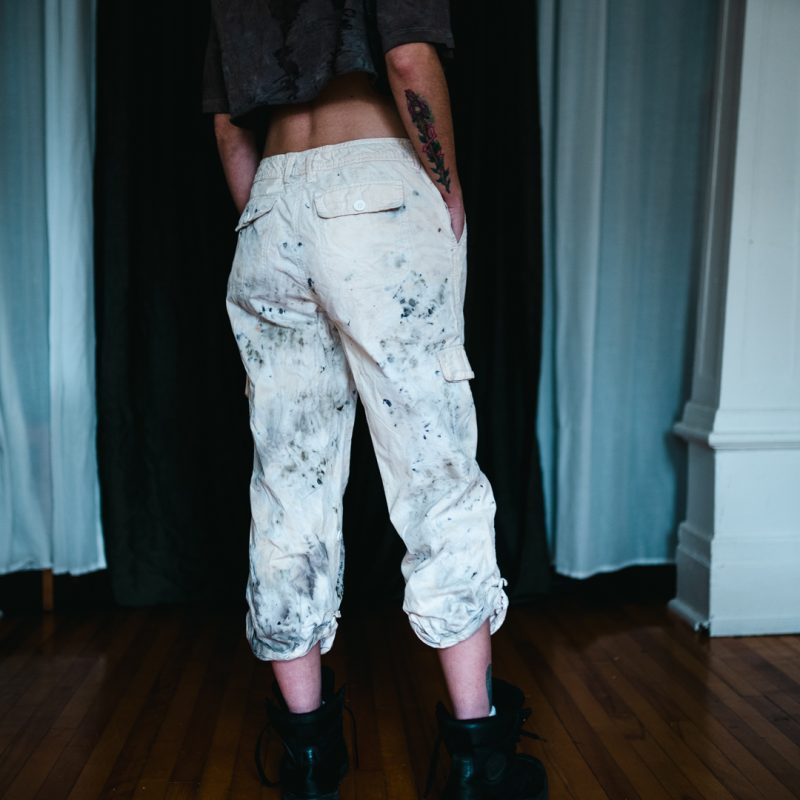 Pantalon capri «Imprimé de roses» – Image 2